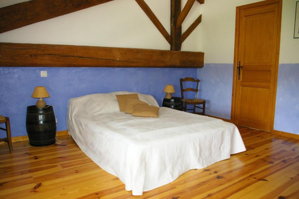 La Ferme De Menoun Bed & Breakfast Thil  Room photo